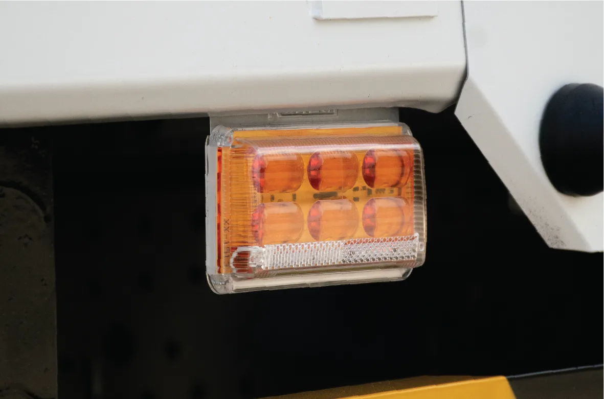 Đô Thành IZ60SL Plus - Đèn LED sườn